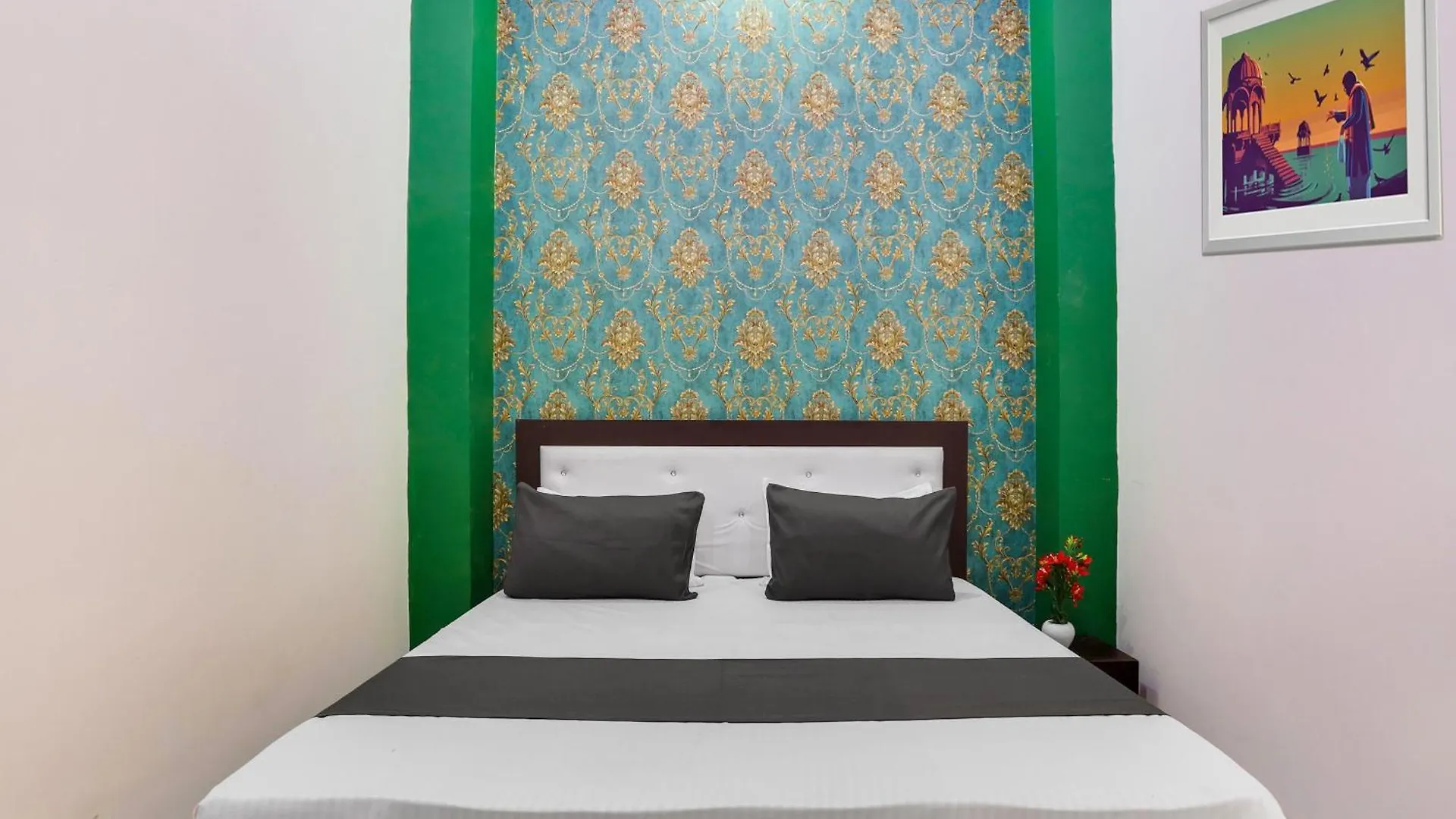 Super Hotel O Metro Inn Delhi