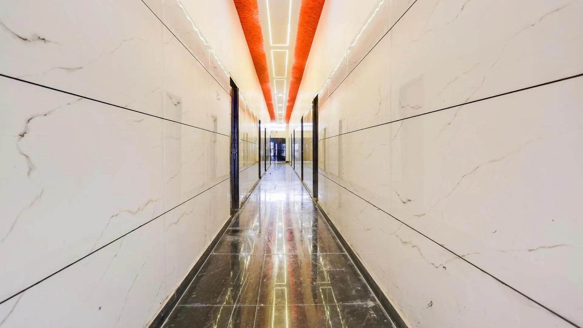 Super Hotel O Metro Inn Delhi   Delhi (National Capital Territory of India)